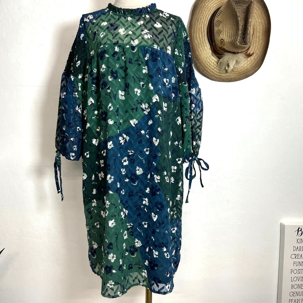Sustina Nordstrom Green Navy Patchwork Floral Ruffle Neck Chiffon midi Dress M
